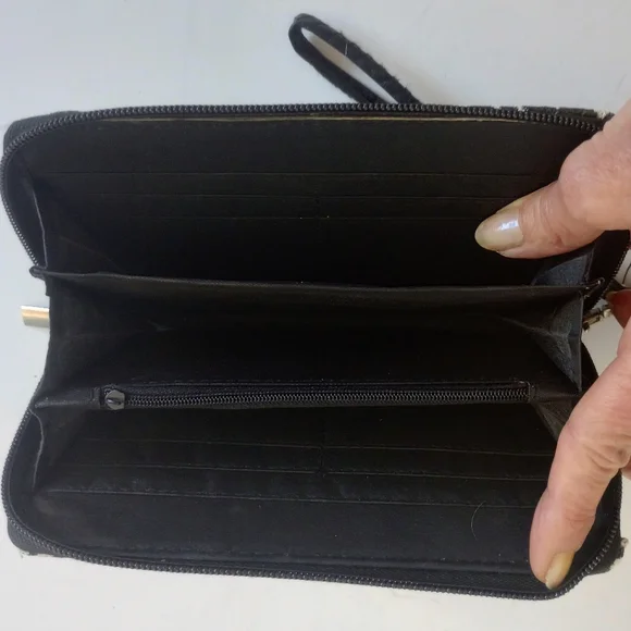 🦓 Zebra Print Crossbody Satchel Purse And Wallet - Picture 10 of 10